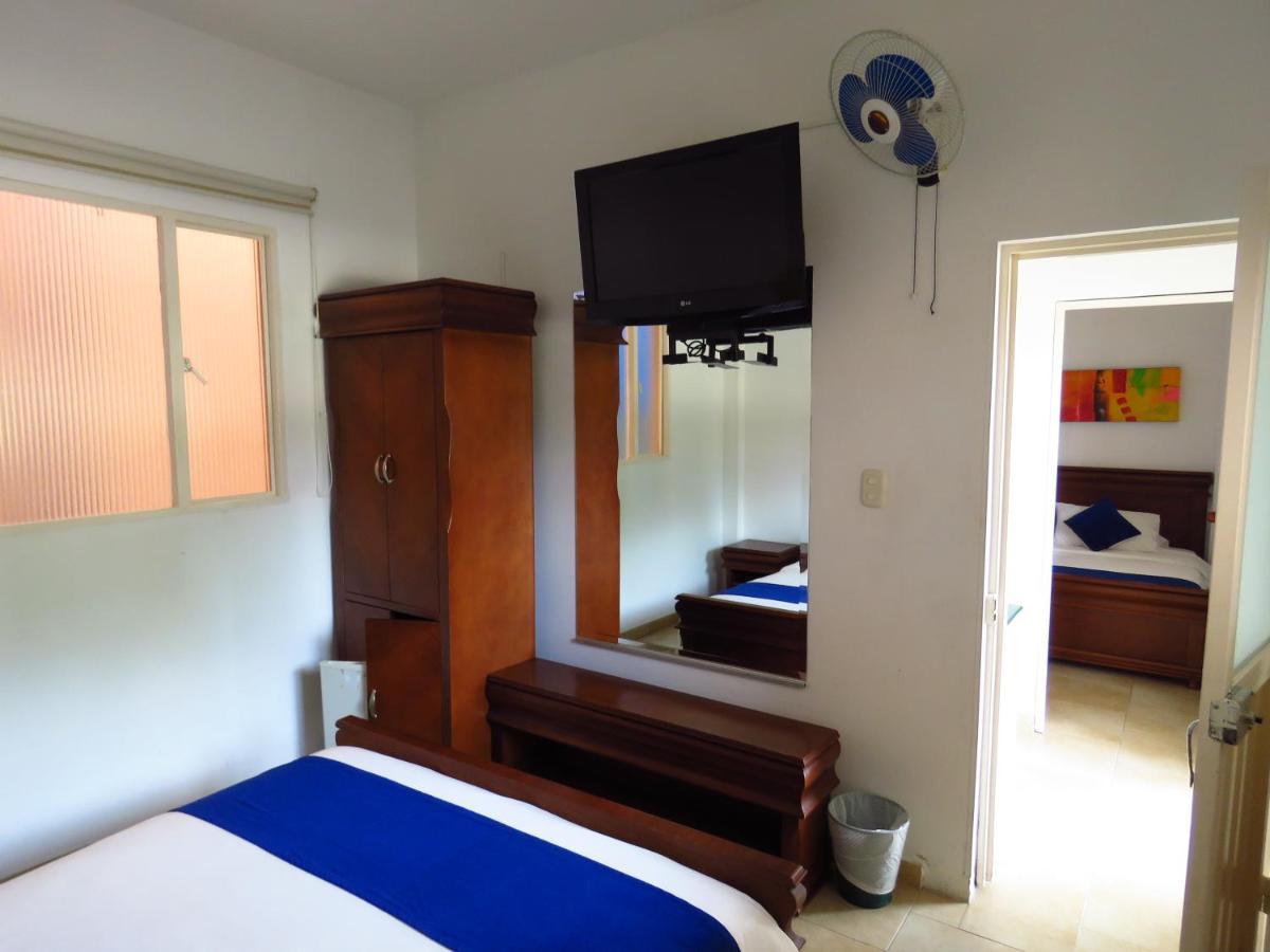 Hotel Chinauta Real ภายนอก รูปภาพ
