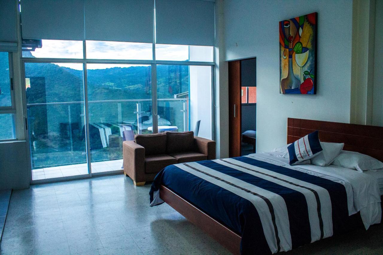 Hotel Chinauta Real ภายนอก รูปภาพ