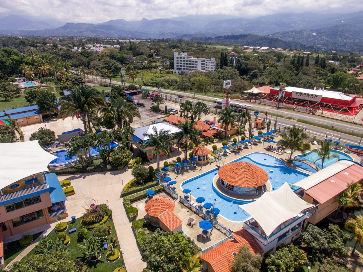 Hotel Chinauta Real ภายนอก รูปภาพ